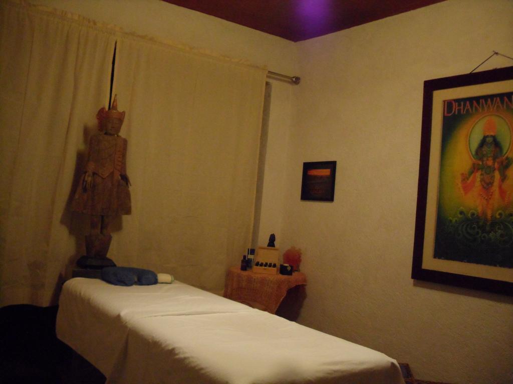 Hotel Atuaraa 迪坡斯特兰 外观 照片