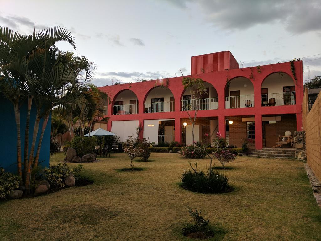 Hotel Atuaraa 迪坡斯特兰 外观 照片